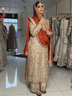 Golden Formal Outfit - Image 3